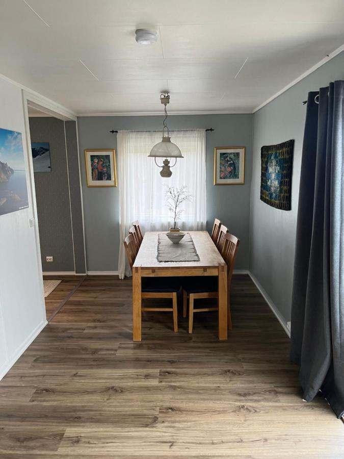 Hus Sentralt I Lofoten Lägenhet Leknes Exteriör bild